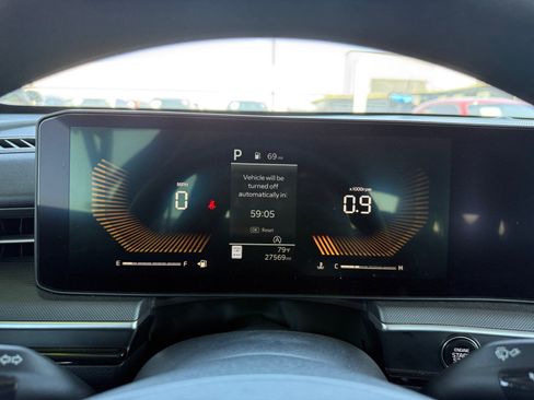 Used 2025 Kia K5 LXS FWD image 16