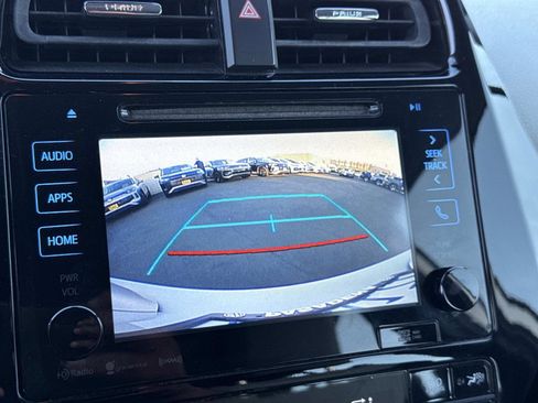 Used 2017 Toyota Prius Three Touring image 25