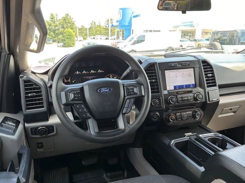 Used 2018 Ford F150 XL w/ Equipment Group 101A Mid AWD/4WD image 18