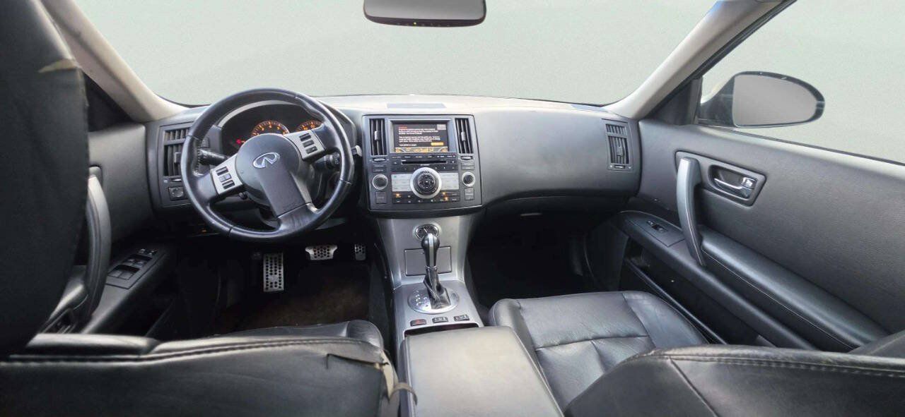Used 2008 INFINITI FX35 AWD w/ Technology Pkg image 8