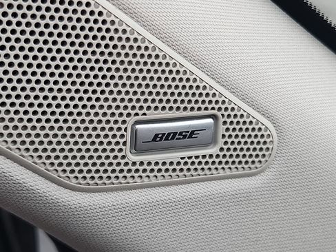 Used 2021 Nissan Rogue SL w/ Premium Package image 19