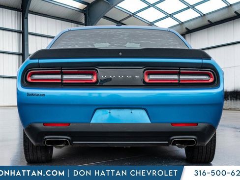 Used 2018 Dodge Challenger SXT w/ Blacktop Package RWD image 25
