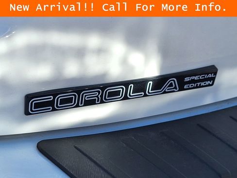 Used 2026 Toyota Corolla SE FWD image 11