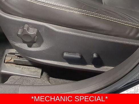 Used 2010 Ford Fusion SEL FWD image 17
