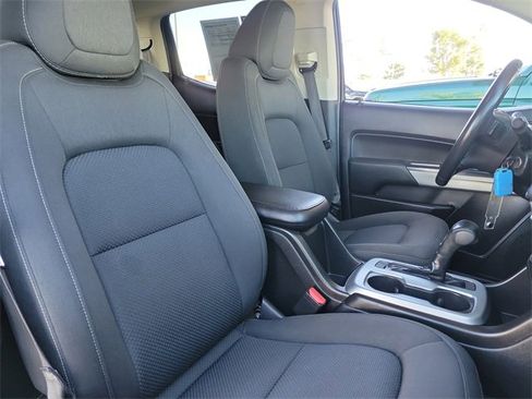 Used 2017 Chevrolet Colorado LT w/ LT Convenience Package image 21