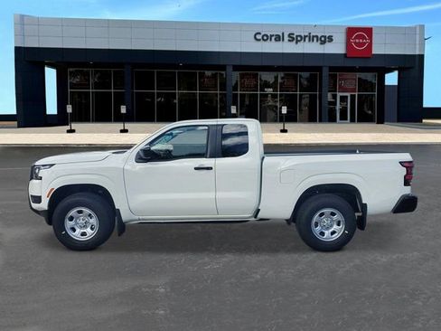 New 2026 Nissan Frontier S image 2