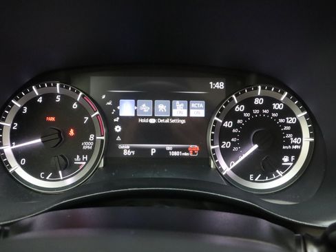 Certified 2025 Toyota Highlander XLE FWD image 43