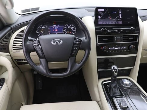 Used 2024 INFINITI QX80 Luxe w/ Cargo Package image 15