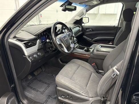 Used 2020 GMC Yukon SLE AWD/4WD image 10