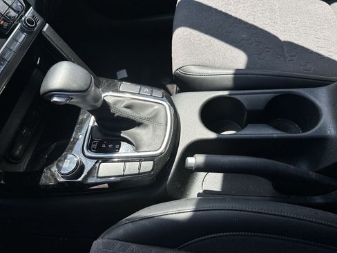 Certified 2024 Kia Seltos S FWD image 21