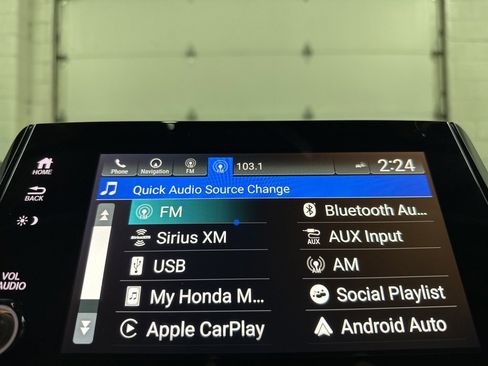 Used 2023 Honda Odyssey Touring image 30