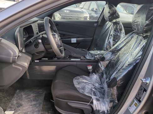 New 2026 Hyundai Elantra Sport image 20