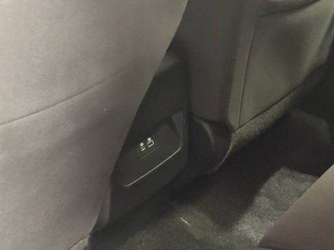 Certified 2023 Nissan Frontier SV image 22