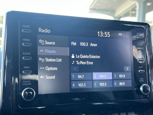 Used 2020 Toyota Corolla SE image 17