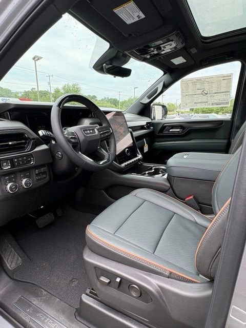 New 2026 GMC Yukon AT4 w/ AT4 Premium Plus Package AWD/4WD image 15