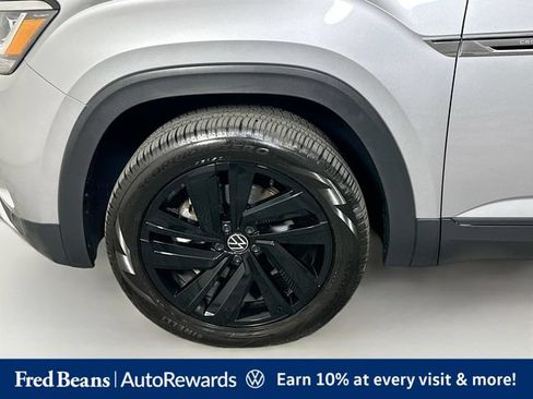 Used 2023 Volkswagen Atlas Cross Sport SE w/ Panoramic Sunroof Package AWD/4WD image 37
