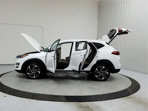 Used 2019 Hyundai Tucson Sport image 12