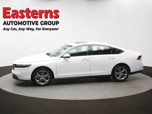 Used 2023 Honda Accord EX image 61