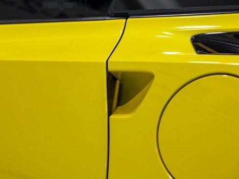 Used 2015 Chevrolet Corvette Stingray Coupe RWD image 28