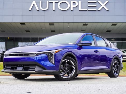 Used 2025 Kia K4 EX FWD image 1