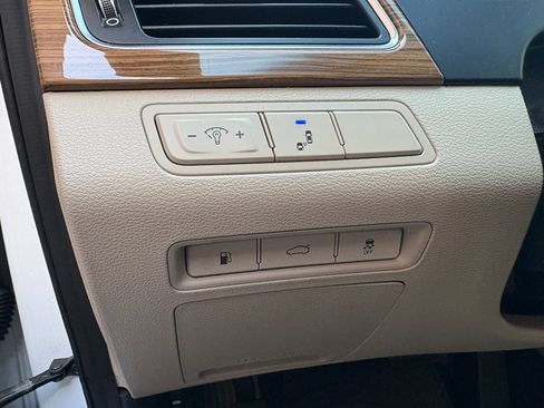 Used 2015 Hyundai Sonata Limited w/ Option Group 05 image 34