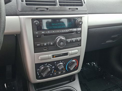 Used 2009 Chevrolet Cobalt LT FWD image 19