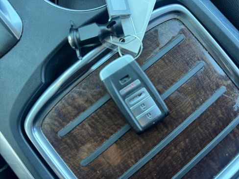 Used 2017 Acura MDX FWD image 26