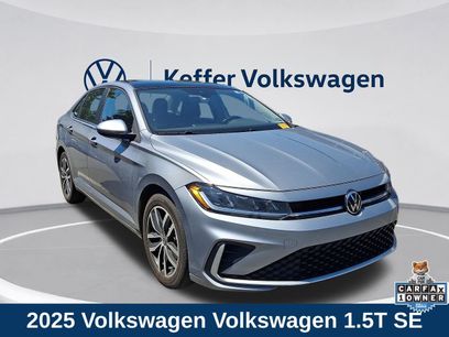 Used 2025 Volkswagen Jetta SE