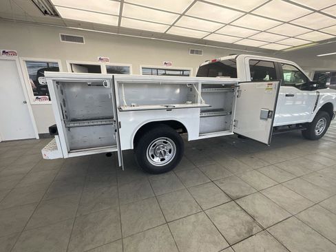 Used 2023 Ford F350 XL w/ Snow Plow Prep Package AWD/4WD image 22