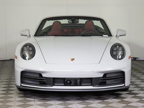 Used 2026 Porsche 911 Carrera image 10