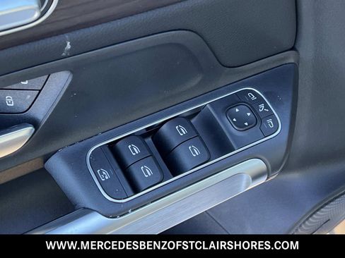 New 2026 Mercedes-Benz GLB 250 4MATIC image 18
