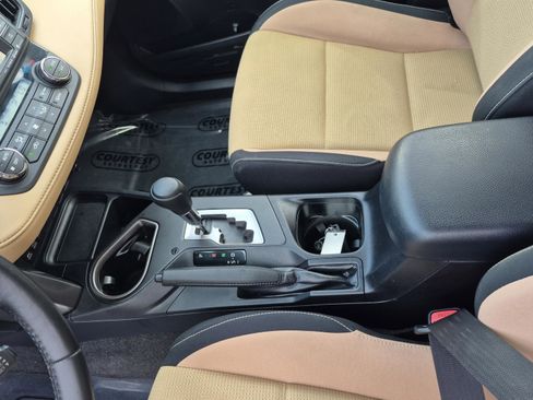 Used 2016 Toyota RAV4 XLE w/ Convenience Package image 19