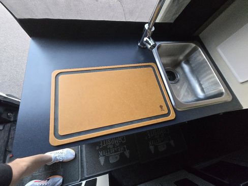 Used 2020 Mercedes-Benz Sprinter 2500 image 56