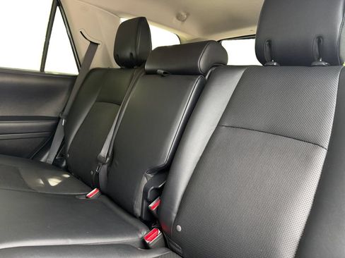 Used 2018 Toyota 4Runner Limited AWD/4WD image 13