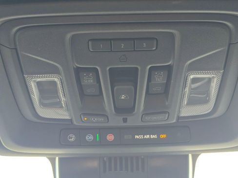 New 2026 Chevrolet Silverado 1500 High Country AWD/4WD image 30
