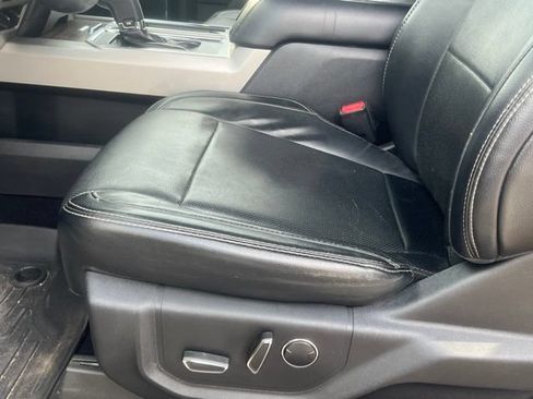 Used 2016 Ford F150 Lariat w/ Equipment Group 502A Luxury AWD/4WD image 11