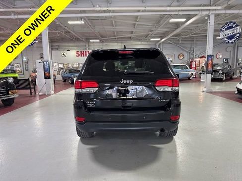 Used 2020 Jeep Grand Cherokee Laredo w/ Laredo X Package AWD/4WD image 4