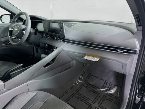 New 2026 Hyundai Elantra Sport FWD image 26