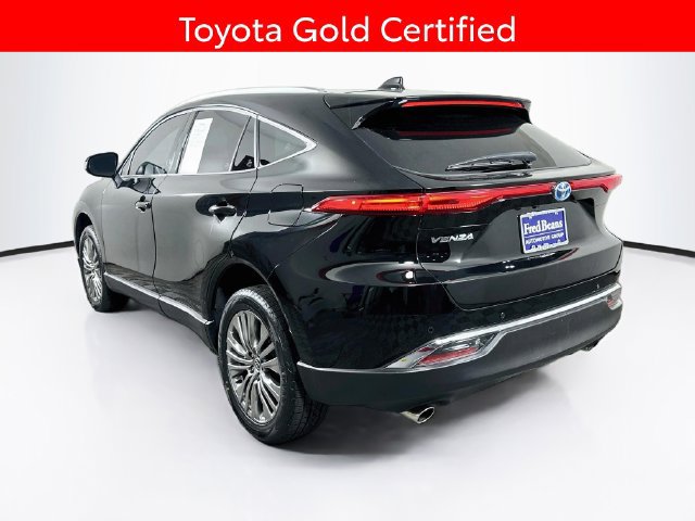 Used 2024 Toyota Venza XLE AWD/4WD image 6