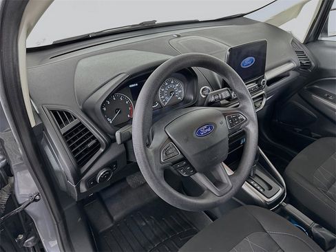 Used 2021 Ford EcoSport SE w/ SE Convenience Package image 9