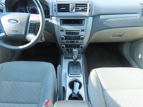 Used 2012 Ford Fusion SE FWD image 7