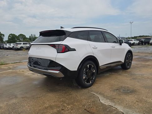 New 2026 Kia Sportage SX FWD image 8