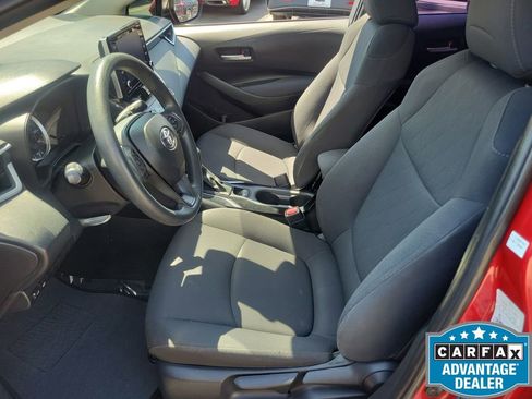 Used 2020 Toyota Corolla LE FWD image 17