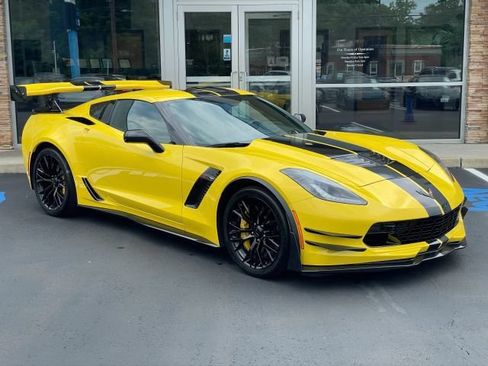 Used 2016 Chevrolet Corvette Z06 w/ Z07 Performance Package RWD image 1