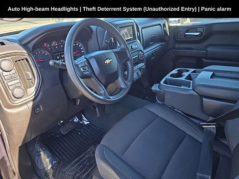 Used 2023 Chevrolet Silverado 1500 Custom image 9