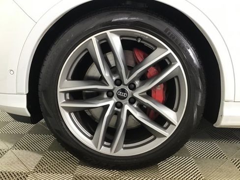 Used 2025 Audi SQ7 Premium Plus image 25