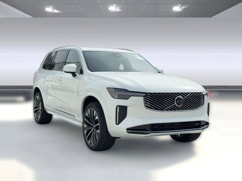 New 2026 Volvo XC90 B6 Ultra w/ Protection Package image 7