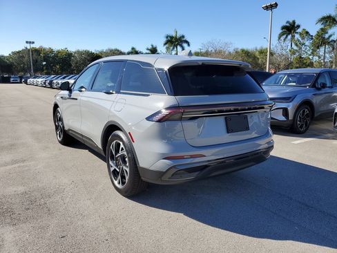 New 2026 Lincoln Nautilus Premier w/ Jet Appearance Package AWD/4WD image 3