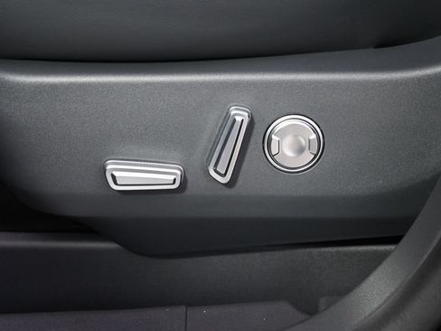 New 2026 Lincoln Nautilus Premier w/ Equipment Group 102A AWD/4WD image 14