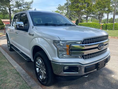 Used 2018 Ford F150 Lariat image 7